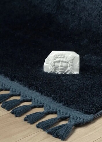  Beden PUFFY KAYMAZ TABAN PELUŞ HALI ????????