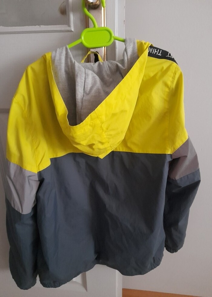 Cocuk yağmurluk  - Görsel 2