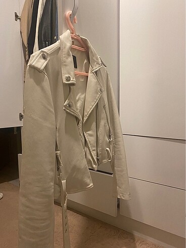 Bershka Bershka deri ceket ekru