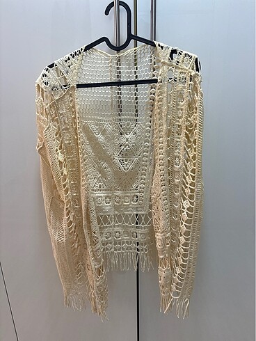 İtalyan tarzı dantel kimono krem rengi