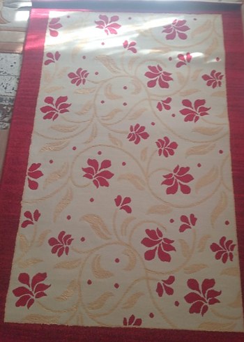 Bordo Çiçek Desenli Klasik Halı