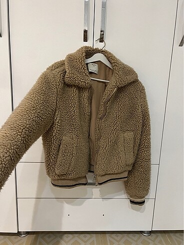 Bershka peluş mont