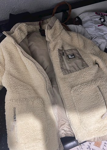 Kürklü Bej Kadın Kışlık Mont Kapüşonlu - Görsel 2