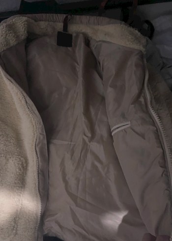 Kürklü Bej Kadın Kışlık Mont Kapüşonlu - Görsel 3