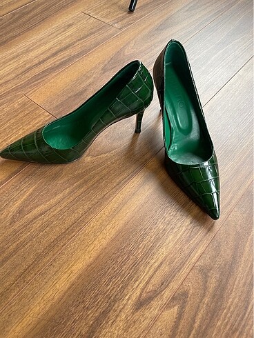 Hakiki deri stiletto