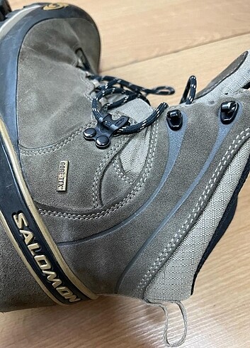 Salomon goratex bot