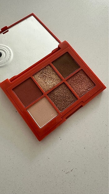 Essence Essence Bronzed this way far paleti