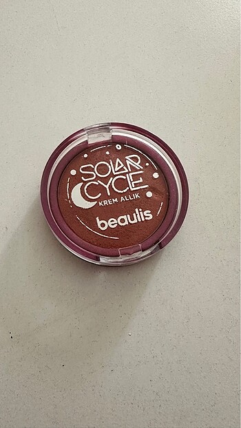 Beaulis krem allık