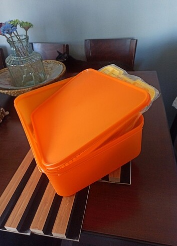  Beden Tupperware 9.4lt