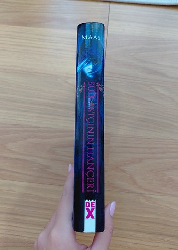 Suikastçının Hançeri - Sarah J. Maas