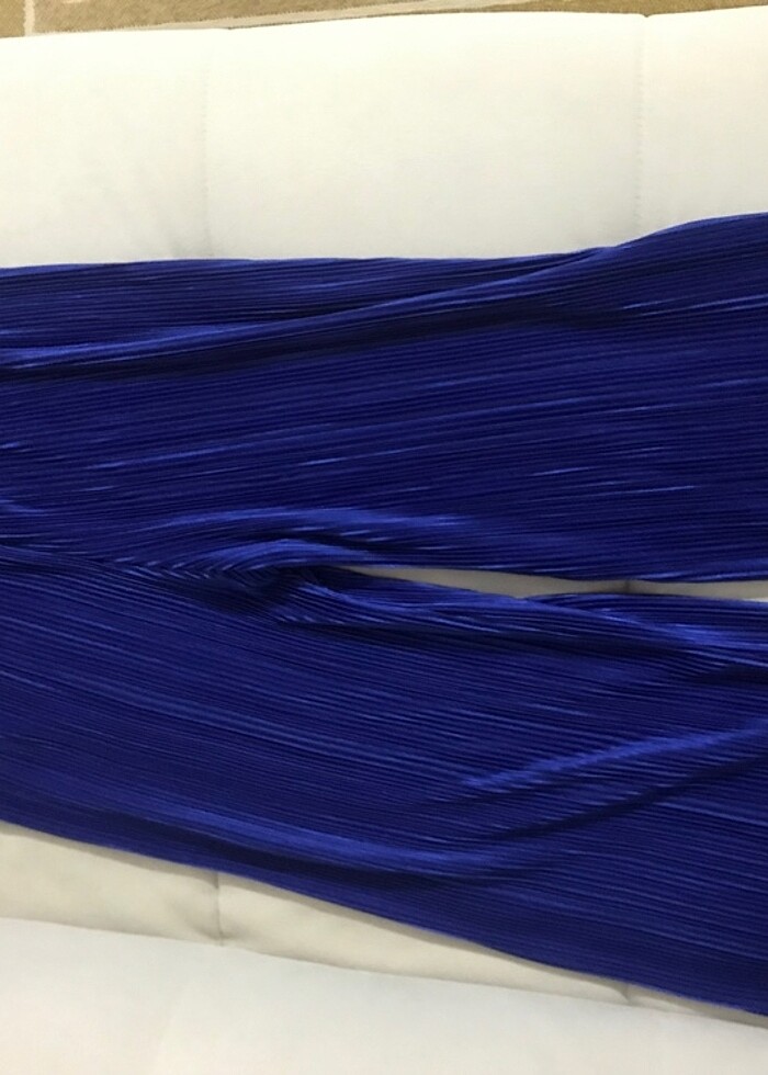 Bershka Tiril Tiril Yazlık Pantolon - Görsel 3