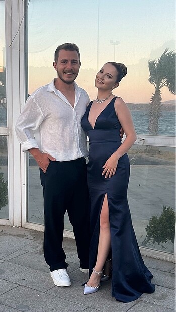 Oleg Cassini Lacivert saten elbise
