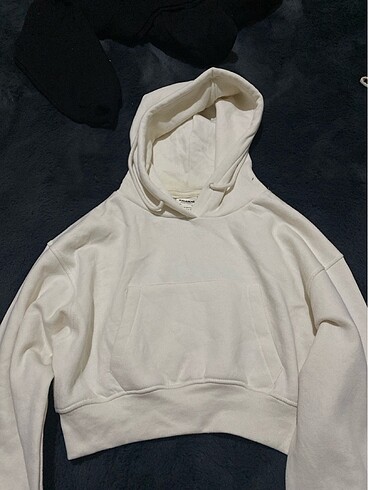 Pull and Bear pull and bear crop sweat 2li