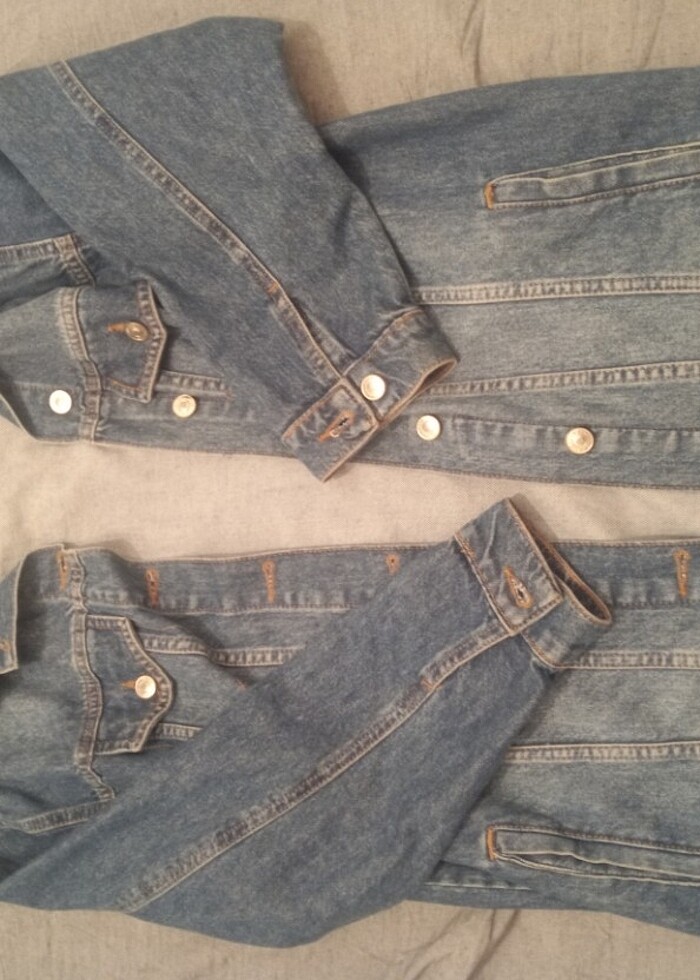 Az kullanılmış kot ceket  - Görsel 3