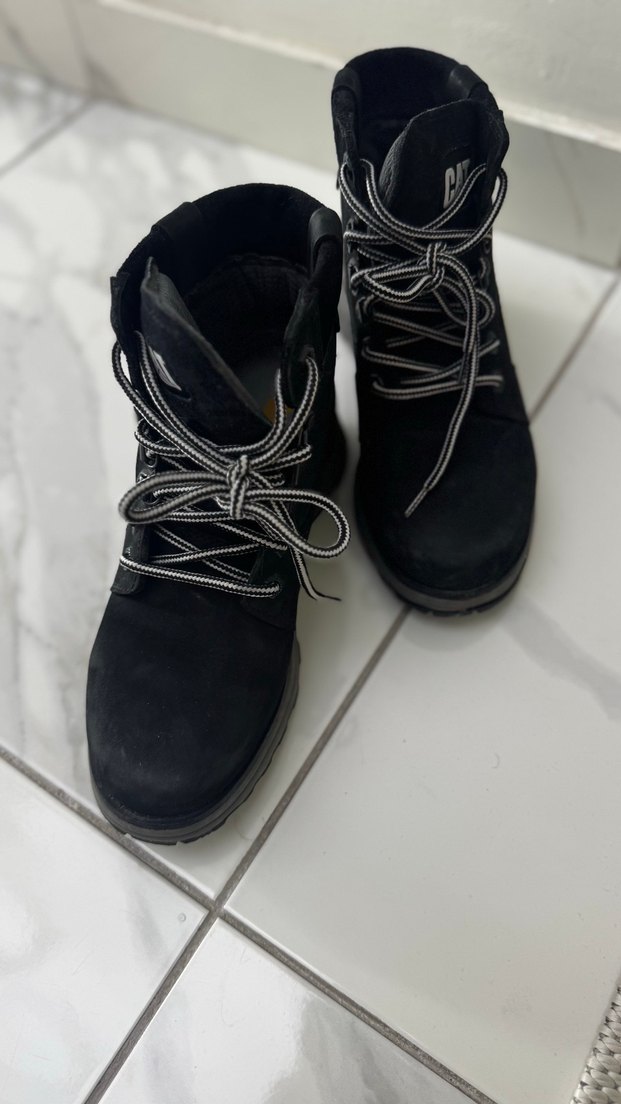 Orijinal Caterpillar Siyah Kadın Bot - Görsel 2