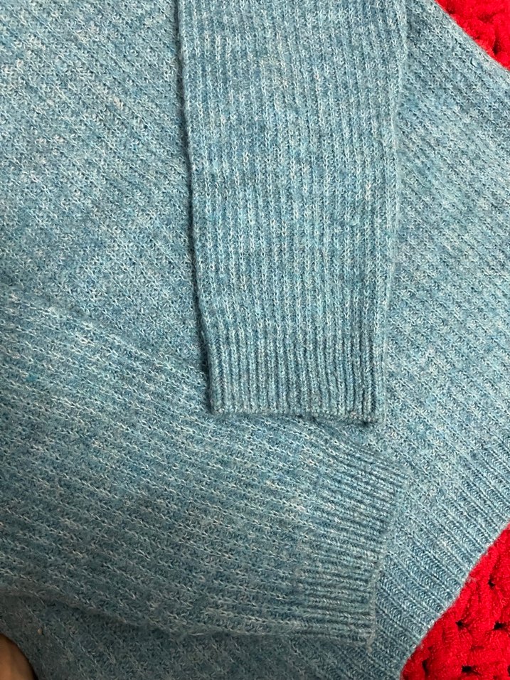 Mavi Örgü Kadın Yün Kazak - Görsel 3