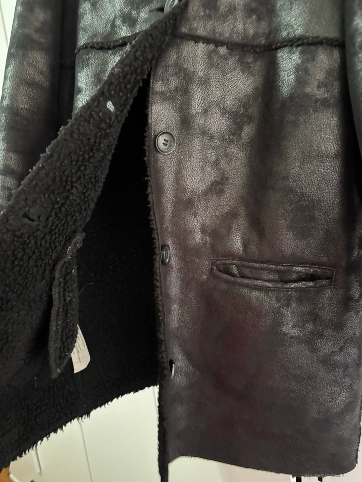 Siyah Kadın Kürklü Deri Ceket - Görsel 3