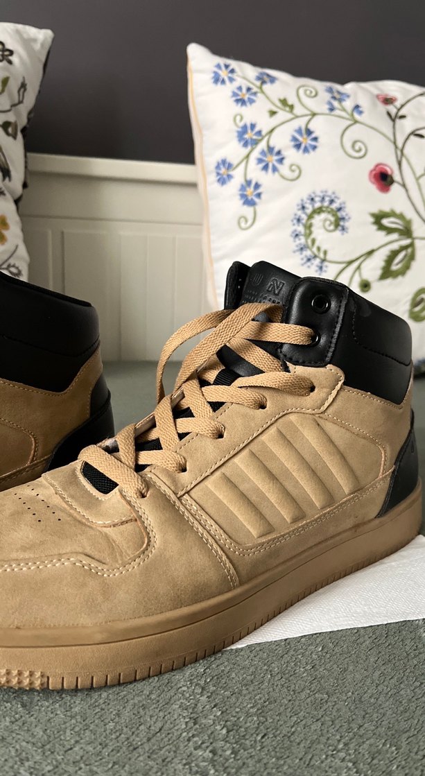 Açık Kahverengi bot - Görsel 2