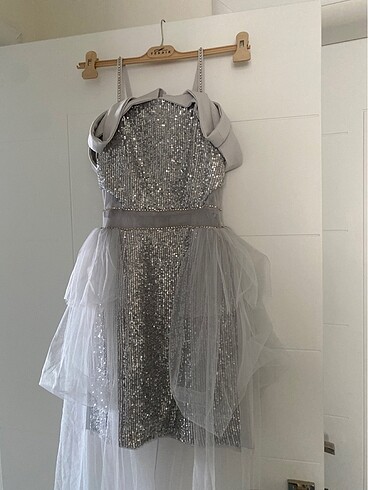 Zara Abiye 13-14 yaş