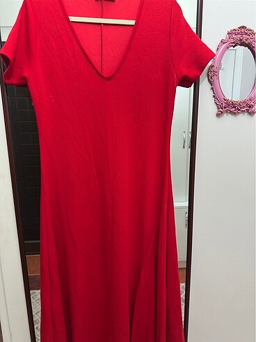 Kırmızı şık elbise - Görsel 7