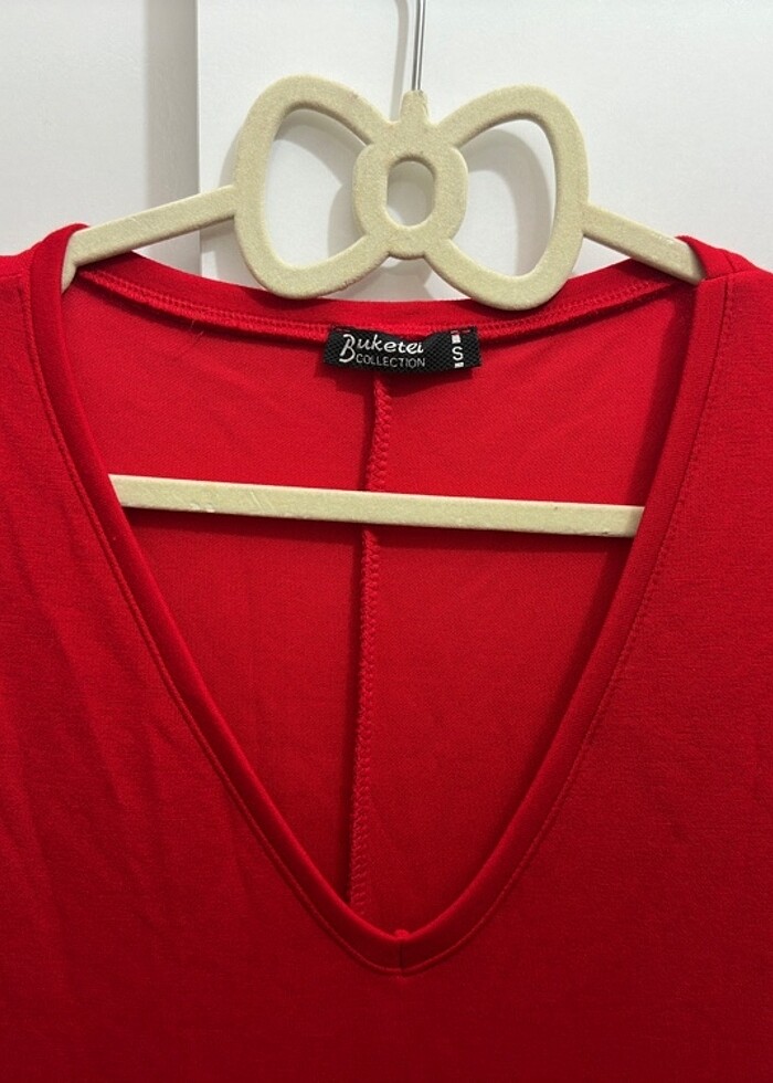 Kırmızı şık elbise - Görsel 2