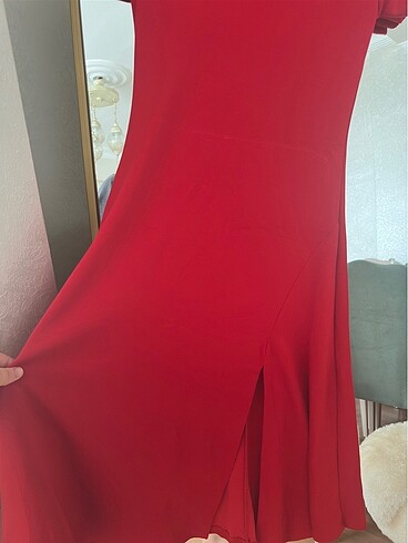 Şık Kırmızı Elbise - Görsel 4