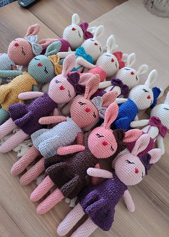 Beden çeşitli Renk Amigurumi uykucu tavşan