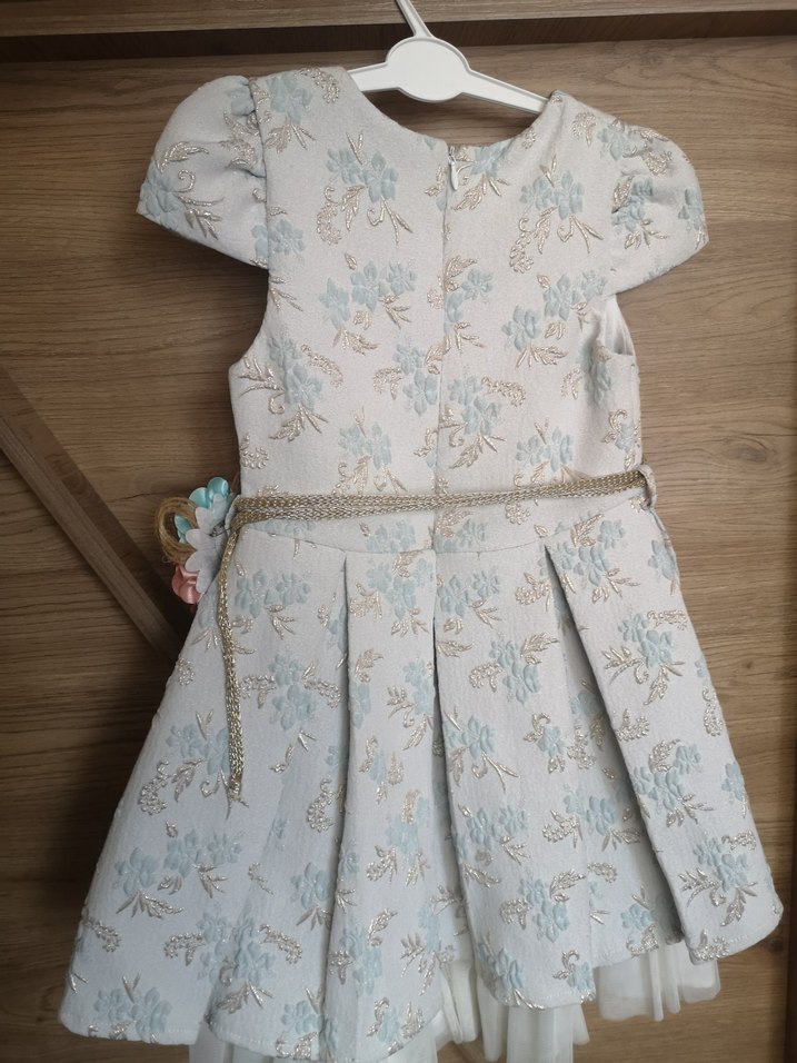 Kız Çocuk Beyaz Nakışlı Dantel Elbise - Görsel 2