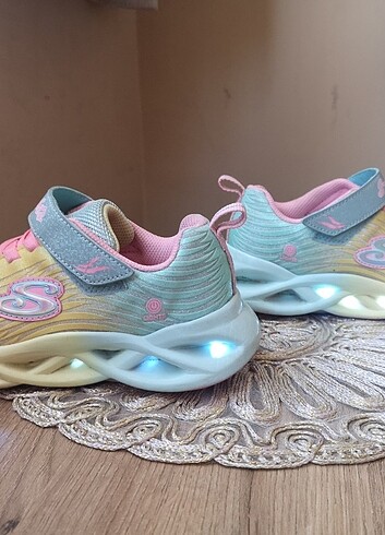 Skechers kız çocuk ayakkabı