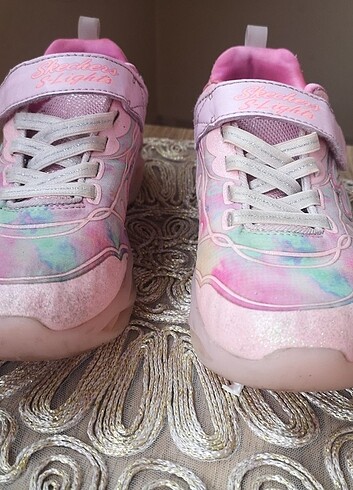35 Beden pembe Renk Skechers kız çocuk ayakkabı
