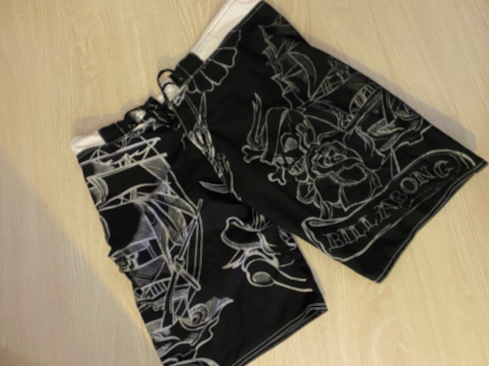 Siyah Gotik Desenli Erkek Yüzücü Şortu - Görsel 2