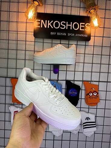 Air Force 1 ????