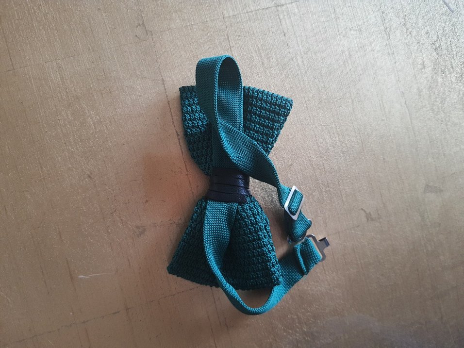 Koyu Yeşil Kadife Taşlı Papyon - Görsel 3