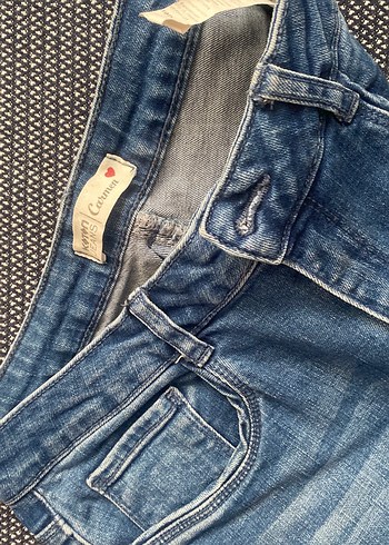 Nakışlı Fermuarlı Kadın Kot Pantolon - Görsel 2