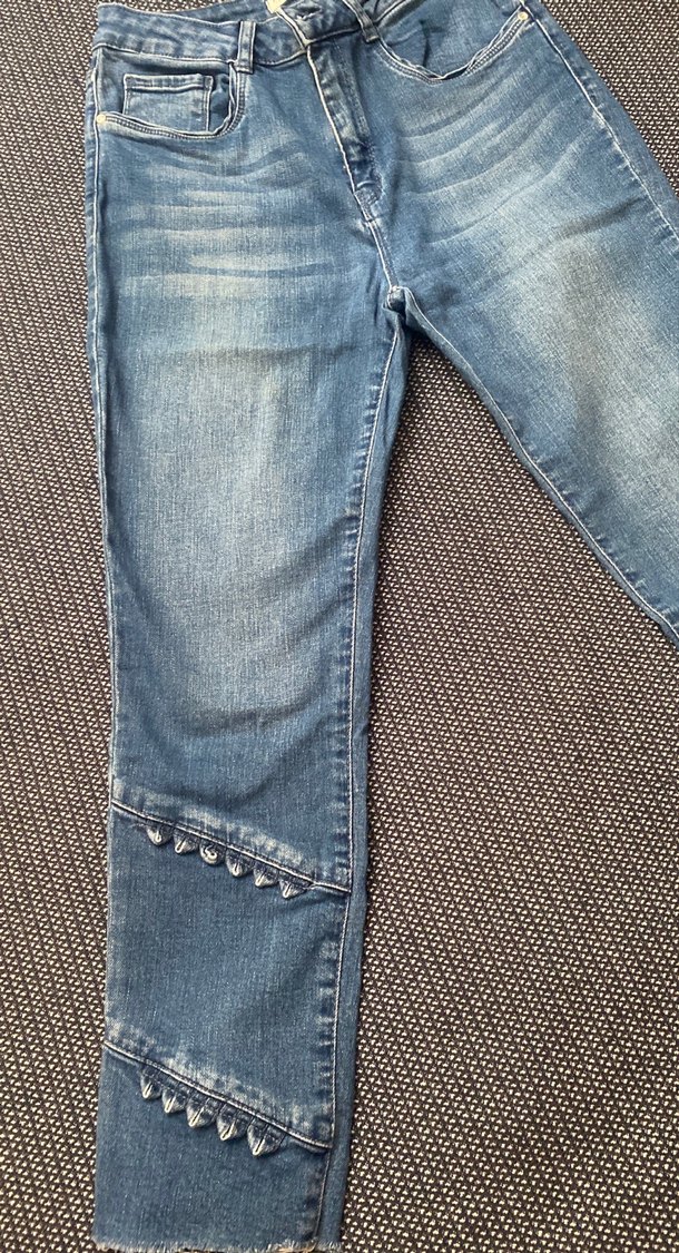 Nakışlı Fermuarlı Kadın Kot Pantolon - Görsel 5