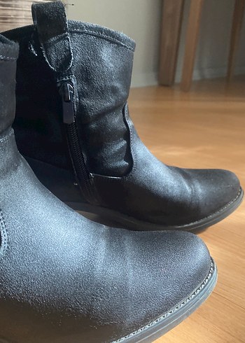 Siyah Süet Tokalı Kadın Bot - Görsel 6