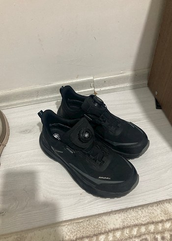 Bayan Siyah Bağcıklı Spor Ayakkabı - Görsel 2