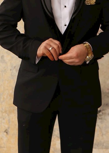 Klasik Siyah Damatlık Takım Elbise - Görsel 3