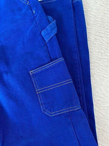36 Beden Trendyolmilla Saks kontrast geçişli jean
