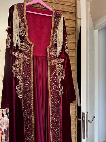 Bindallı kaftan
