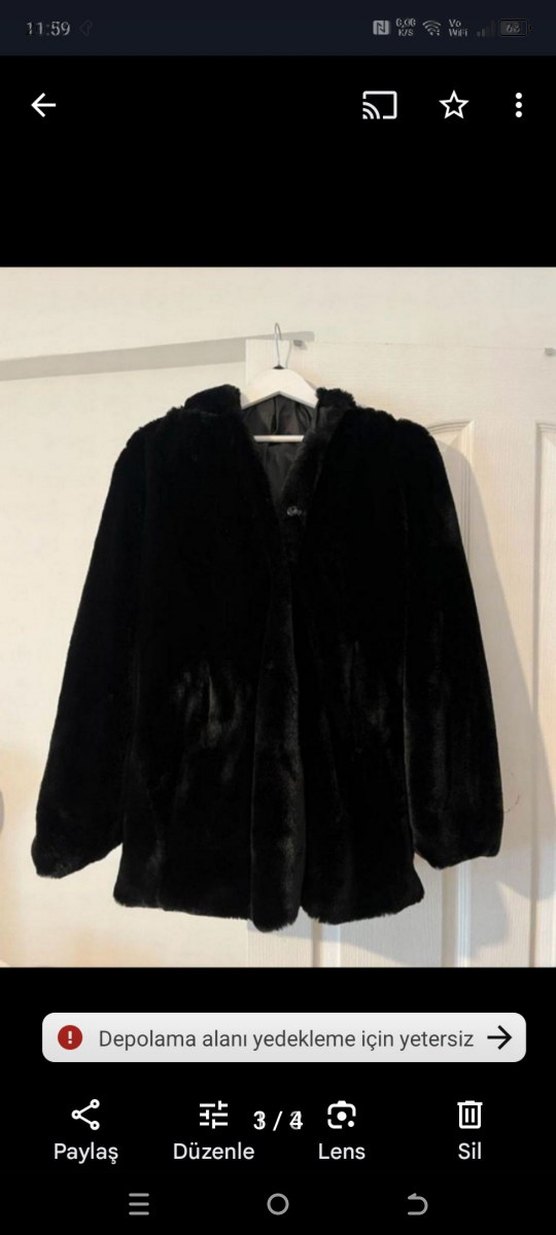 Siyah Kadın Suni Kürk Kapüşonlu Midi Kaban - Görsel 2