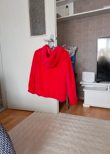 Kırmızı Kapüşonlu Kadın Peluş Ceket - Görsel 4