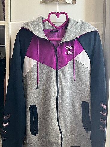 Hummel sweatshirt
