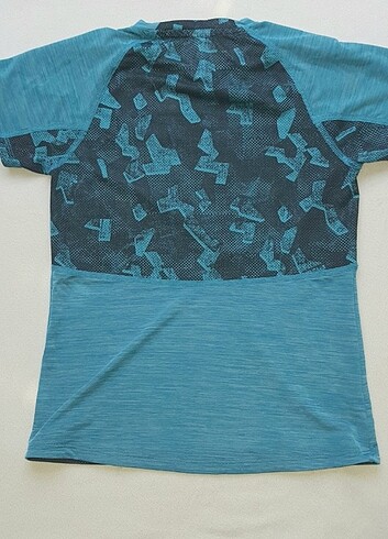 Decathlon T-Shirt Decathlon