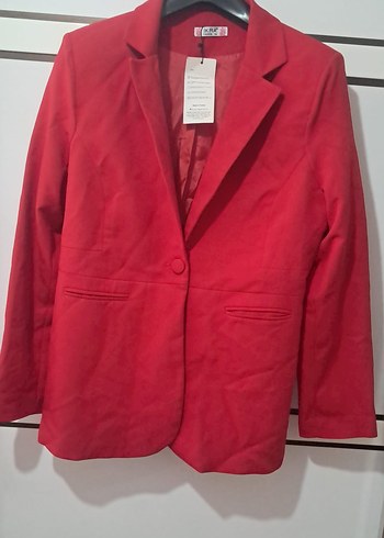 Kırmızı Düğmeli Kadın Blazer Ceket