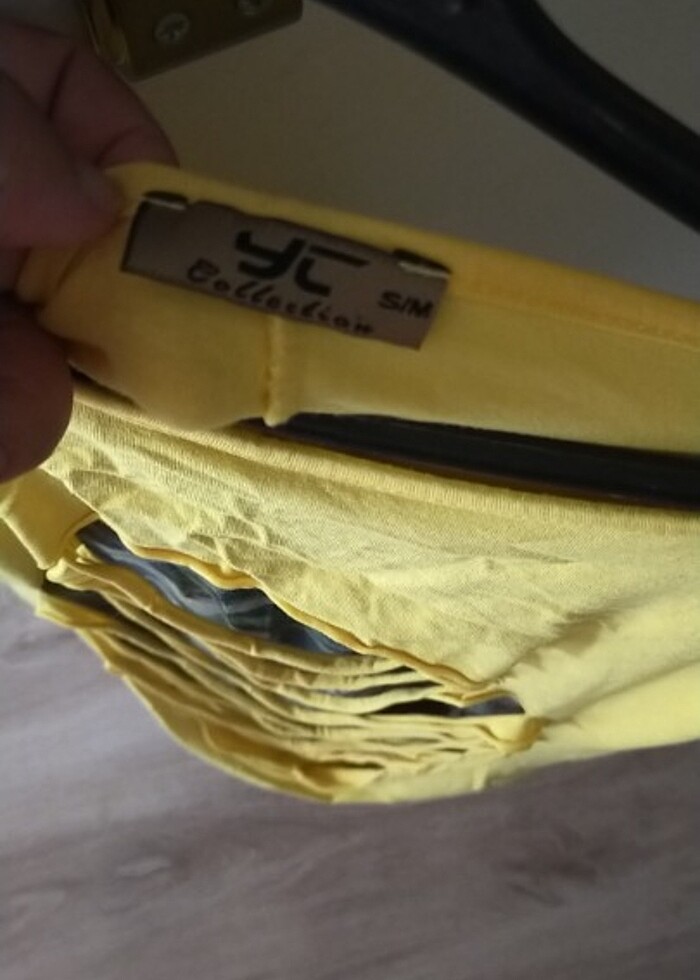 Bluz omuz detaylı - Görsel 4