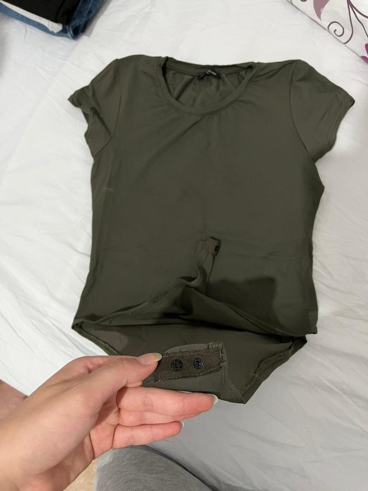 Haki Renk Kısa Kollu Body - Görsel 2