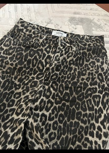 Leopar Desenli Kadın Pantolon - Görsel 2