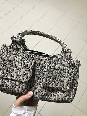 Beden camel Renk Stradivarius monogram çanta
