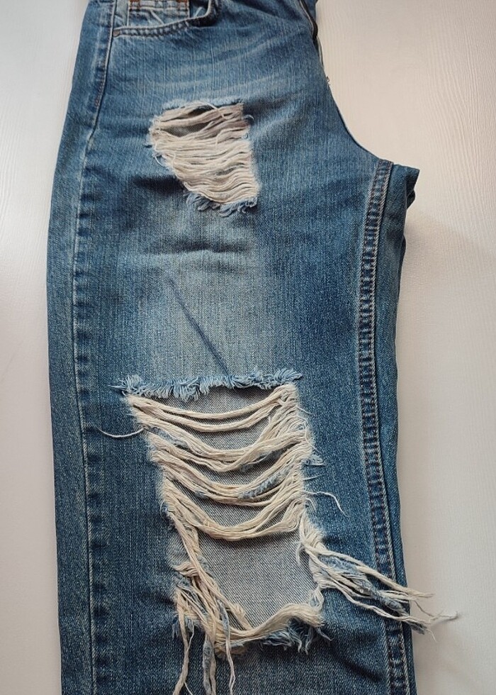 Yırtık kot - Görsel 5